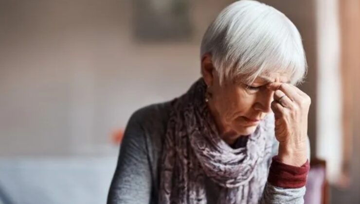 YAŞLI KADININ VÜCUDUNDA BULUNANLAR DOKTORLARI ŞOKE ETTİ!