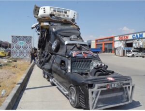 TASARLADIĞI ARAÇ GÜNDEM OLDU! TRAFİKTEN MEN EDİLDİ, CEZA YAĞDI