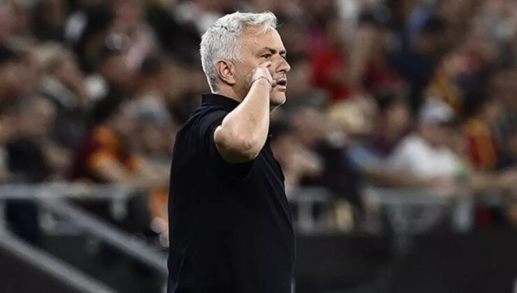 FENERBAHÇE’DE ŞOK AYRILIK! JOSE MOURINHO İLE YOLLAR AYRILDI!