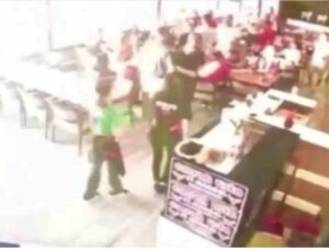 SAMSUNSPOR TARAFTARINA SİLAHLI SALDIRI! GÜVENLİK KAMERASI GÖRÜNTÜLERİ ORTAYA ÇIKTI!