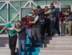 SOSYAL MEDYA DOLANDIRICILARINA OPERASYON 34 ŞÜPHELİ GÖZALTINDA..!