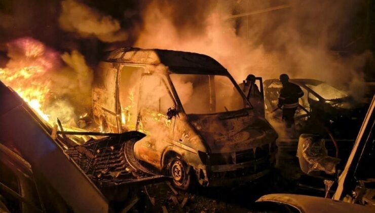 RUSYA’DAN UKRAYNA’YA FÜZE VE İHA SALDIRISI: BEBEK DAHİL 3 ÖLÜ!