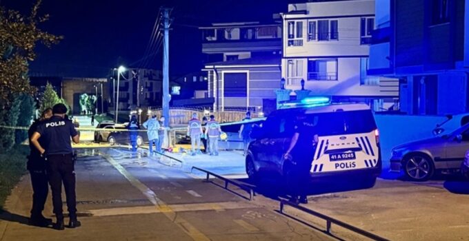 KOCAELİ KARTEPE’DE AYRILMAK İSTEYEN SEVGİLİSİNİ VE KARDEŞİNİ ÖLDÜRÜP İNTİHAR ETTİ!