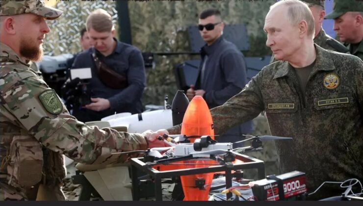 PUTİN ASKERİ FORMA GİYDİ..TÜM DÜNYA BUNU KONUŞTU!..