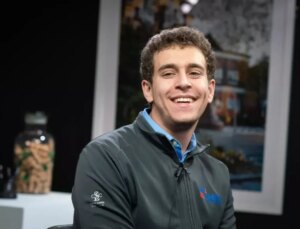 Satranç büyükustası Daniel Naroditsky yaşamını yitirdi